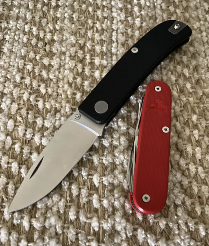 68B0E8F5-AA2F-4743-94E6-5ADEFA253C25