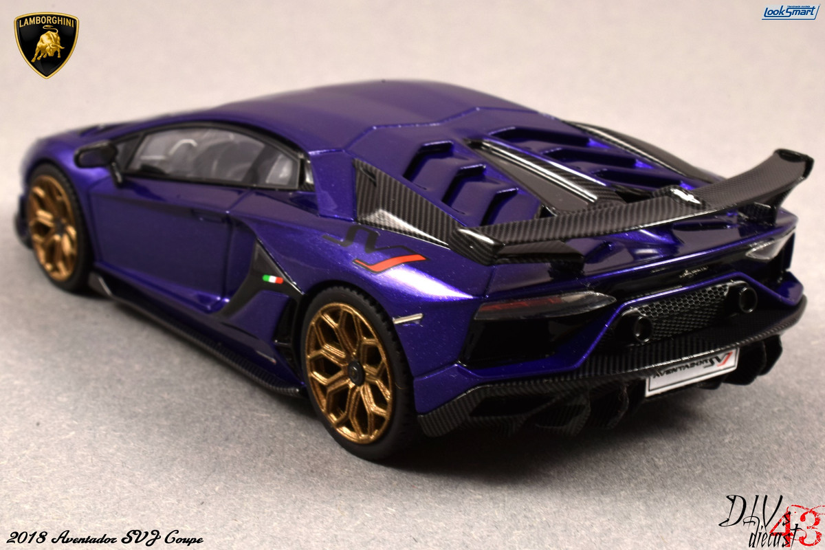 Aventador SVJ Coupe Viola LookSmart (3)