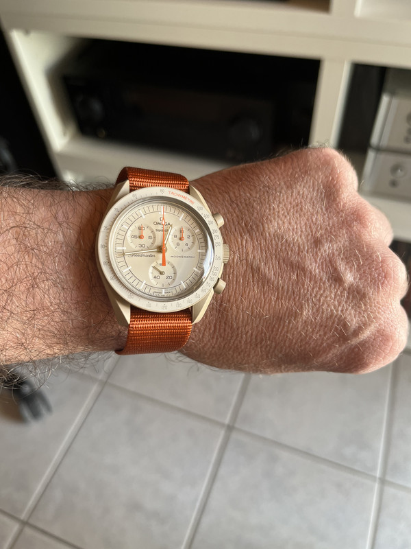 8E6194C2-7D3C-499F-B21A-1405ADA8106D