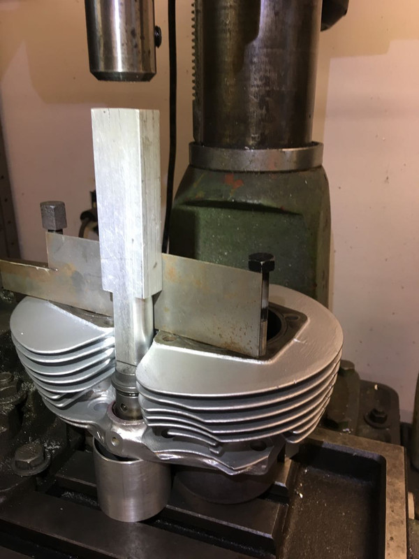 tappet block tool in position 2