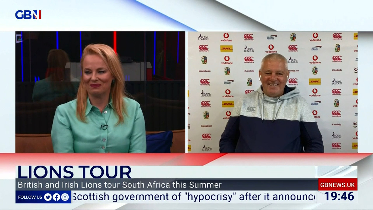 06.20 - 19.00.00 - Sunday Night Live. Interviews, debate and discussi....ts_snapshot_53.04.760