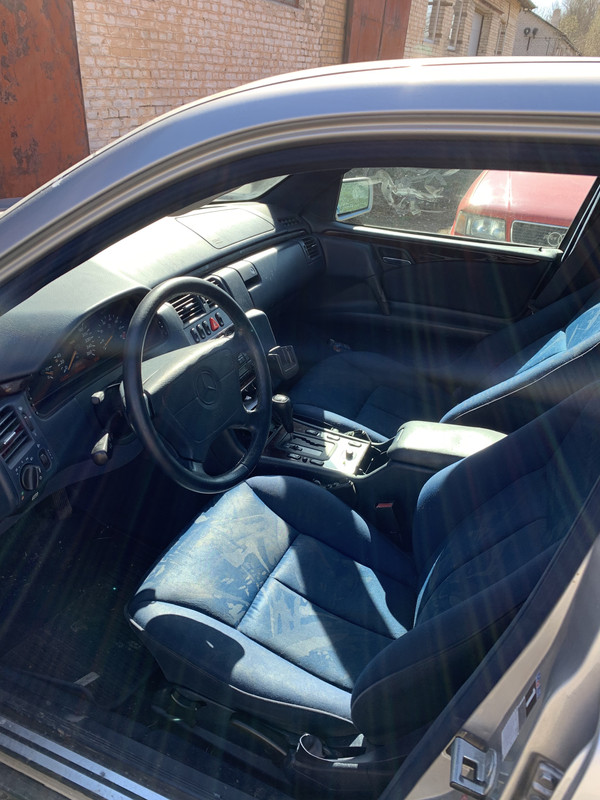 EB990E9F-205C-4ABF-B4A2-FFC30E9B2C53