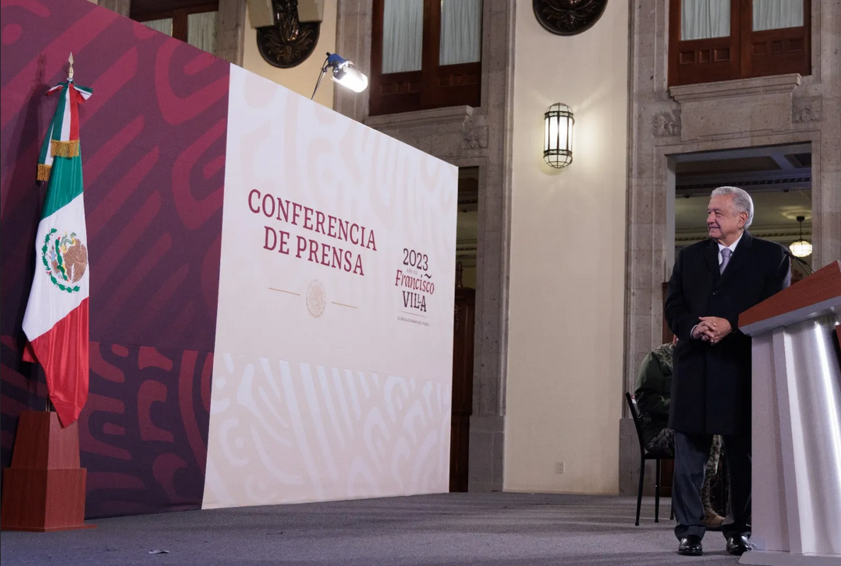 AMLO lamenta muerte del senador Armando Guadiana