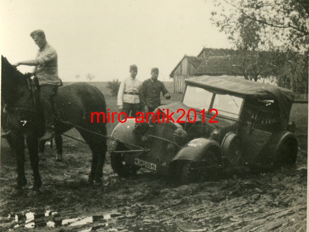 Wehrmacht, PKW, Kübelwagen, Abschleppversuch mit