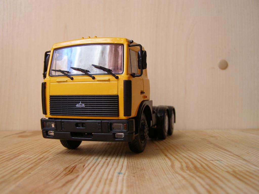 МАЗ 6322 Аіст (3)