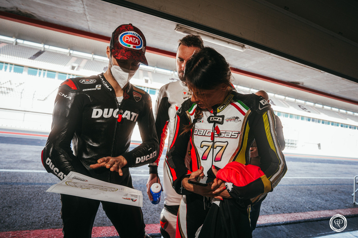 63D35D7B-4EAC-4A6C-9955-F7B8FEE8FEB5