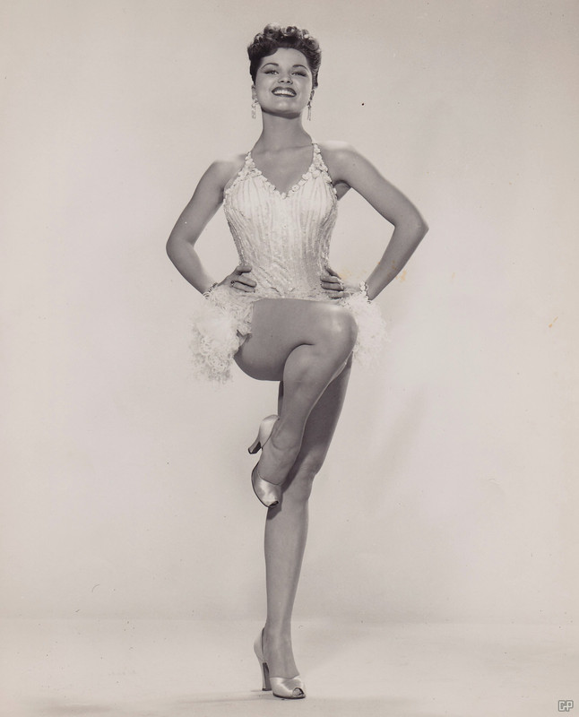 debra_paget_325
