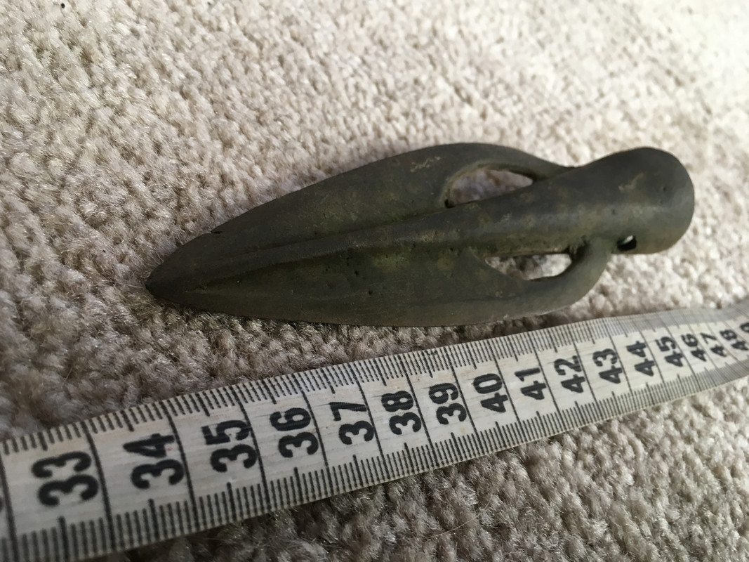 66F192CE-2EA4-40A1-BD1B-04C414B44A1B