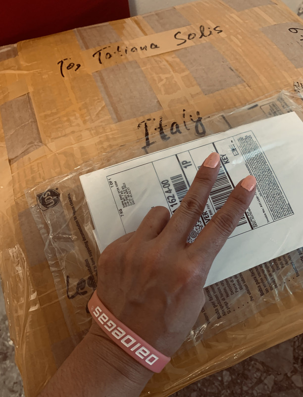 6A514961-C800-416C-A50A-D62E24682A5B