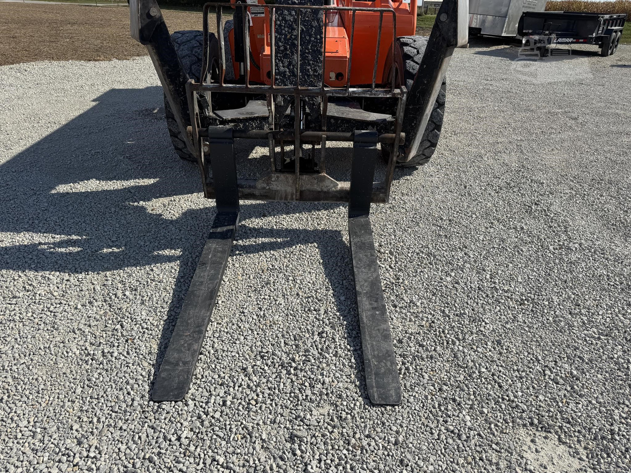 Vehicle thumbnail 25