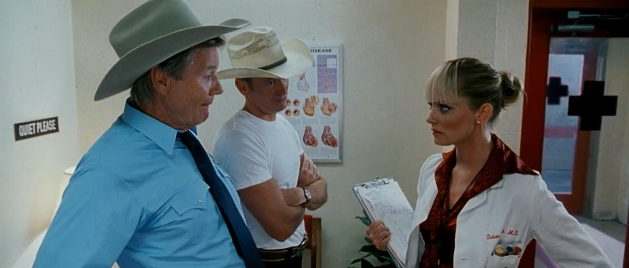 Death Proof 2007 BluRay [Hindi + Tamil + Telugu + English] 480p 720p ESub Screenshot
