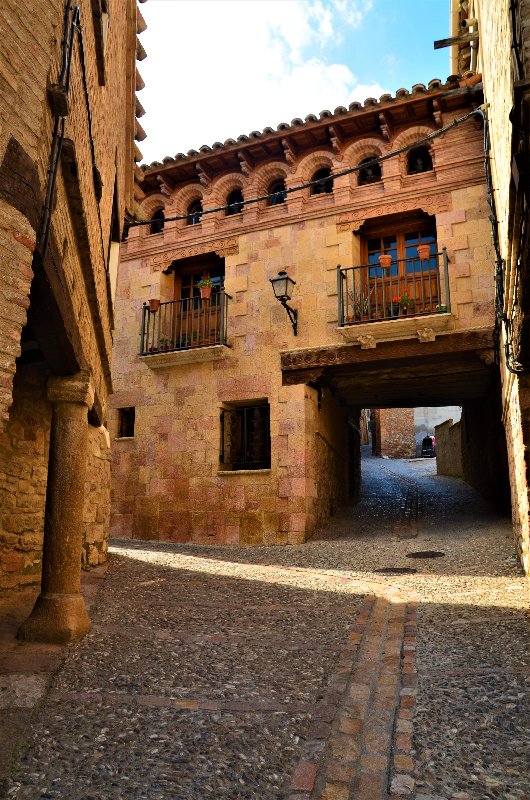 ALQUEZAR-19-4-2017-HUESCA - Los pueblos más bonitos de España-2010/2023 (87)