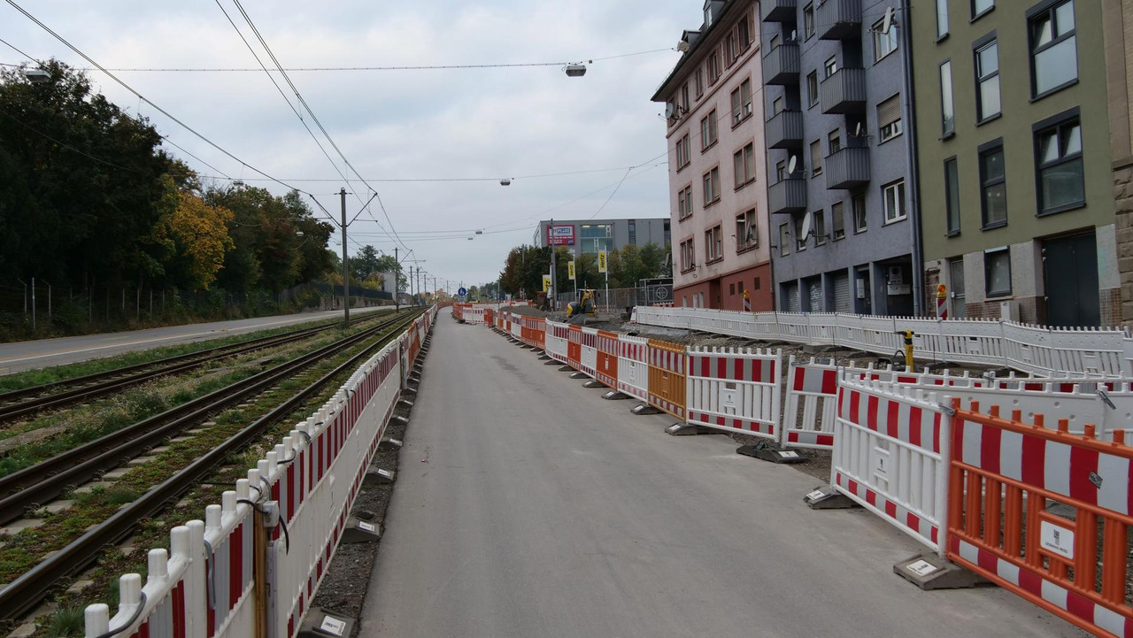 [Bild: 031026-082615-56b.jpg]