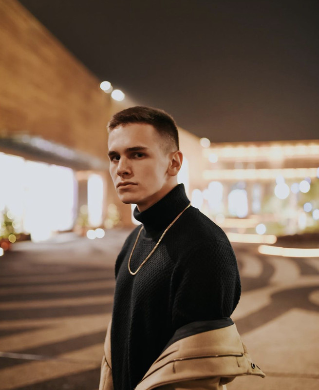 A28F78EF-B7B1-4118-AFBE-7B8DFFA5486D