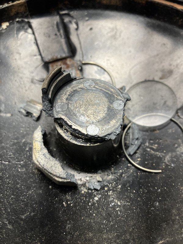 E40BE745-633D-4DC8-B89A-F3ABF4C41252