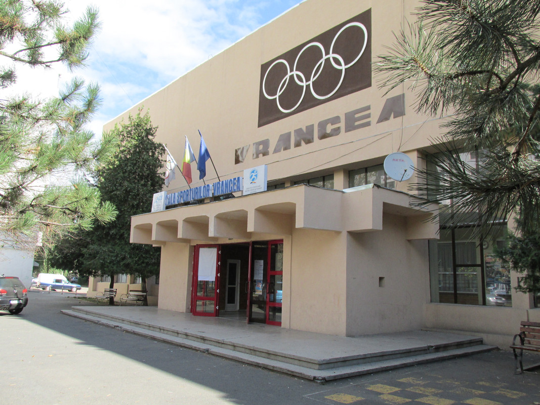 FOCSANI SALA POLIVALENTA (1)