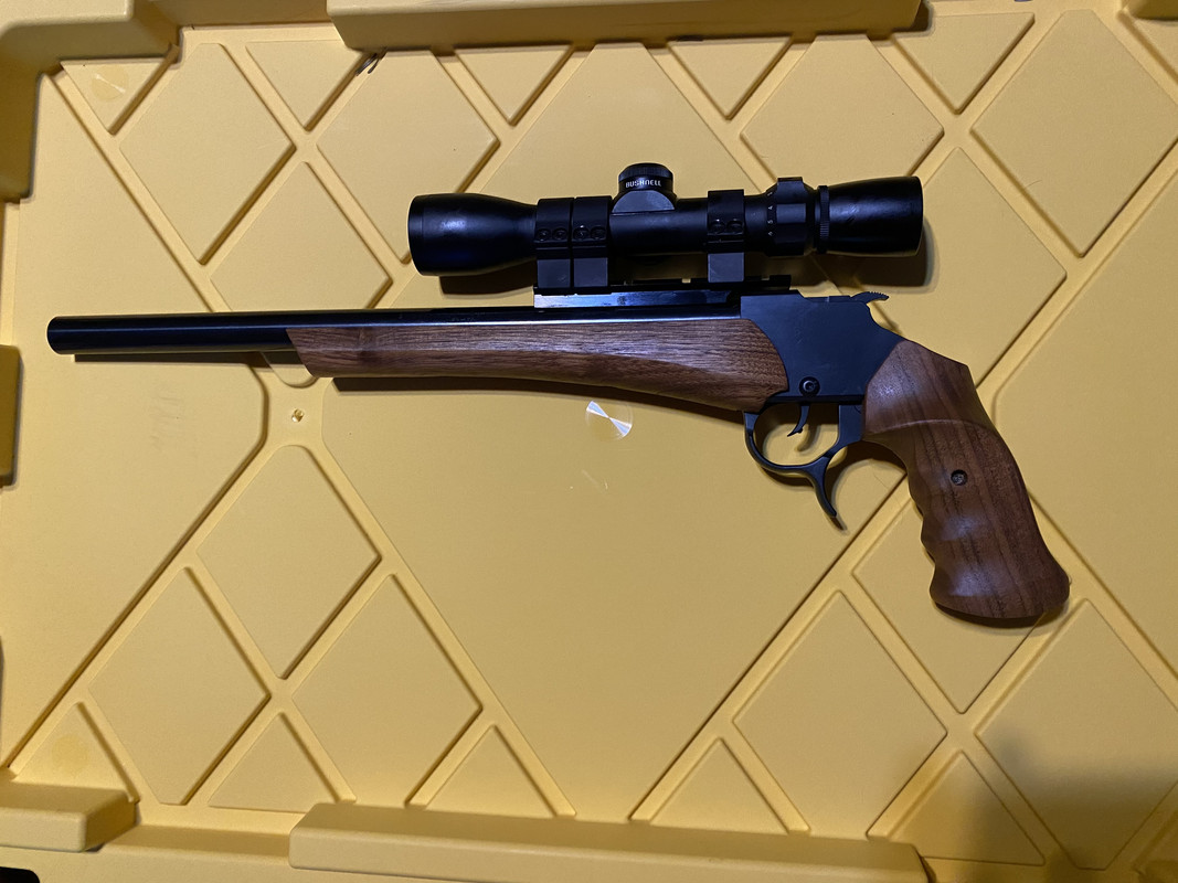 F6F00071-4FF9-4354-BC25-81F38F486074