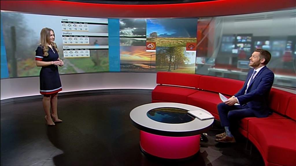 10.21 - 13.00.00 - BBC News at One. The latest national and internati....ts_snapshot_17.48.085