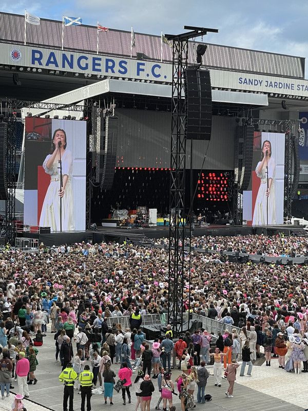 ECBF1017-EBCF-4050-9A44-CFDE9F5B8F0F