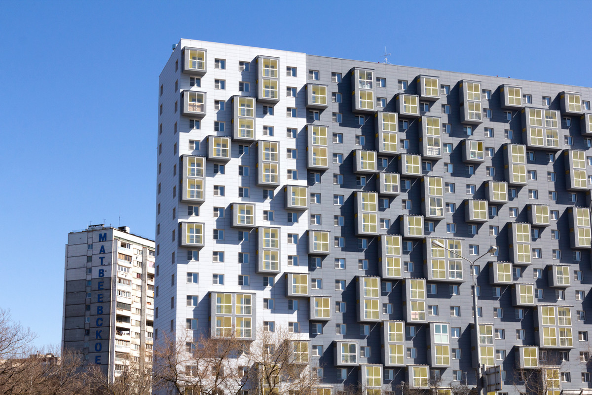 Матвеевская 11 (176)