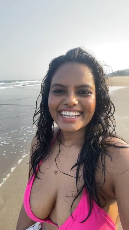 Tamil lady sexy bigg boobs and navel in red bikini.mp4_snapshot_00.11.758