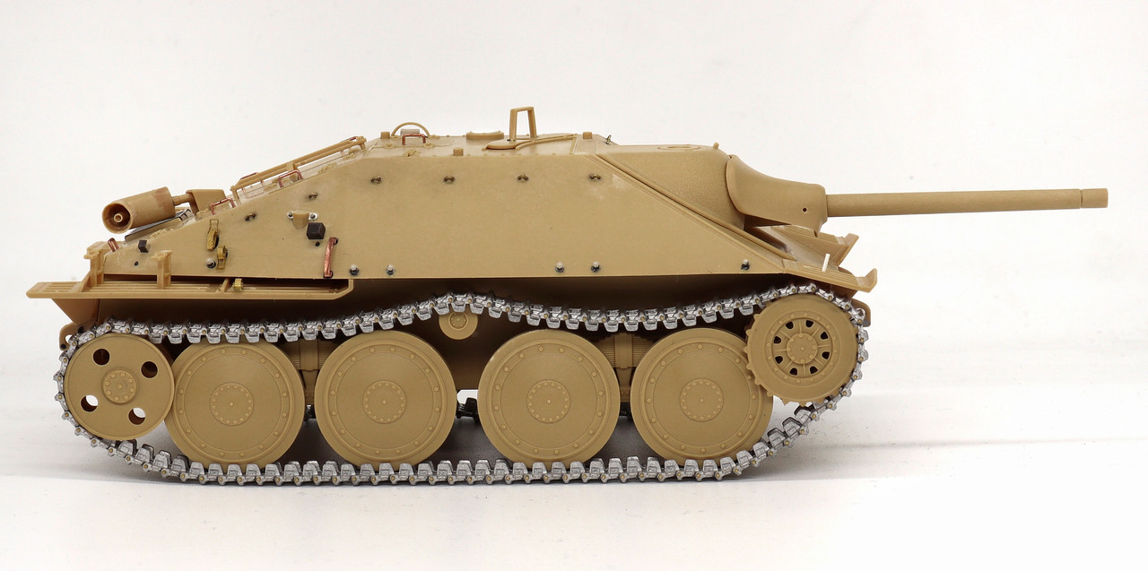 BD84F214-37B0-4E29-A737-320B527B89C9