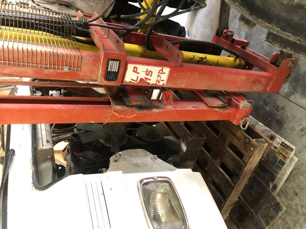 FC585D8D-DB5E-4294-8A5A-81508E0F2813