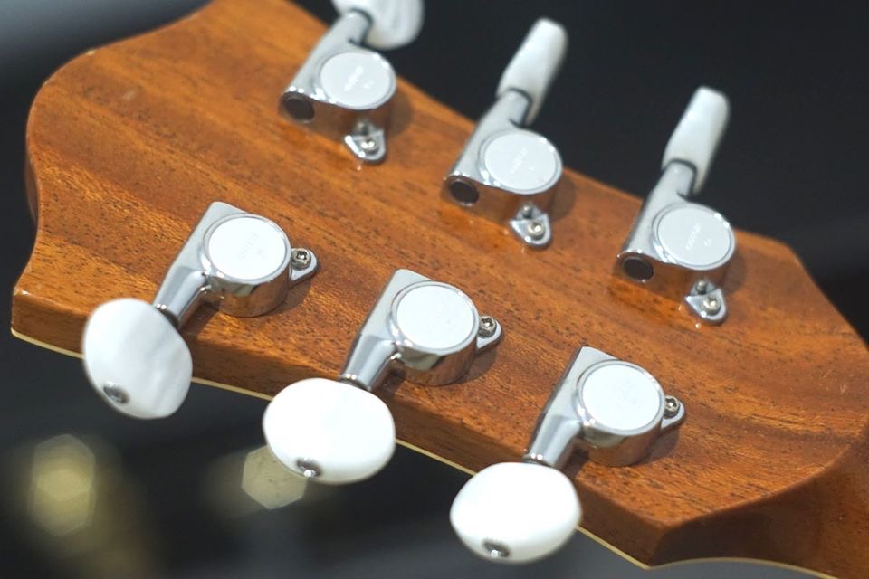 Seventy Seven Guitars - Page 4 Seventy Seven Guitars - Page 4