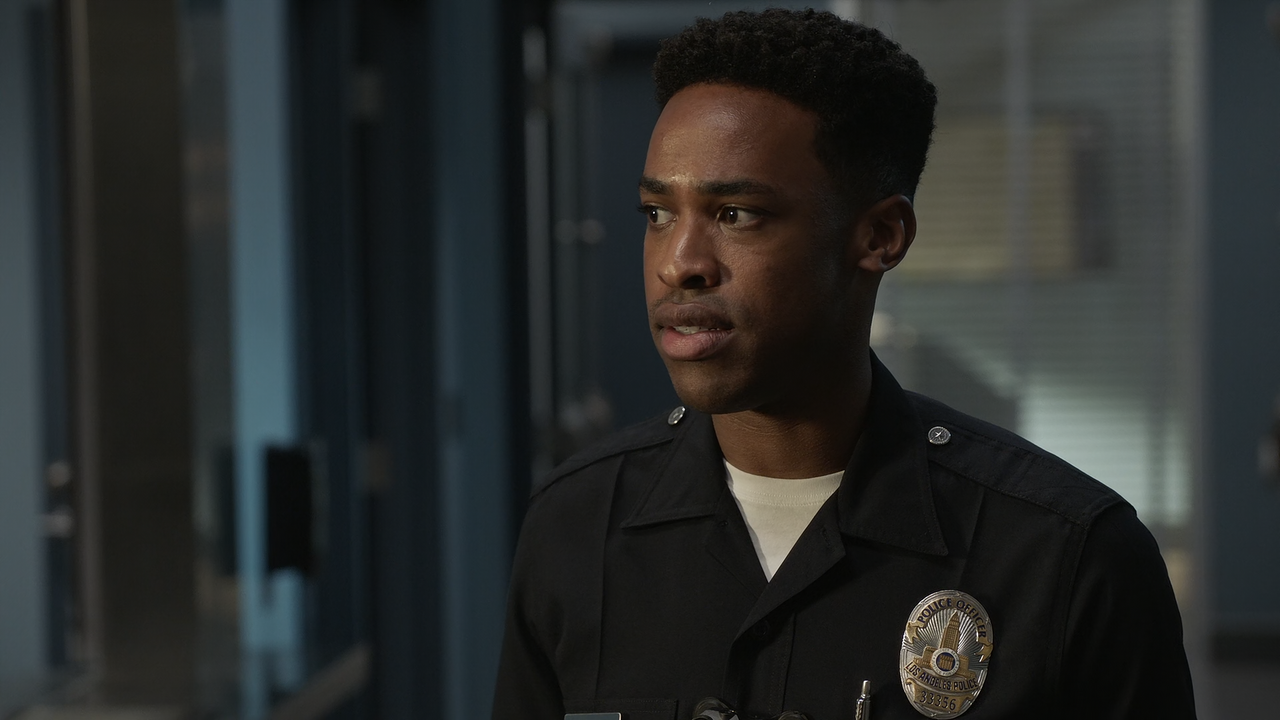 The.Rookie.S03E03.La.Fiera.1080p.10bit.AMZN.WEB-DL.DDP5.1.HEVC-Vyndros.mkv_snapshot_23.03_[2021.01.2