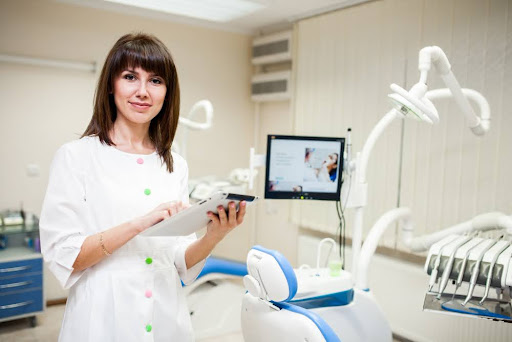 Efficient Eco-Friendly Dental Clinic
