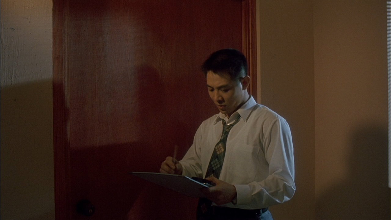 Телохранитель из Пекина (1994).BDRemux 1080p.mkv_snapshot_00.15.34_[2022.09.19_22.50.36]