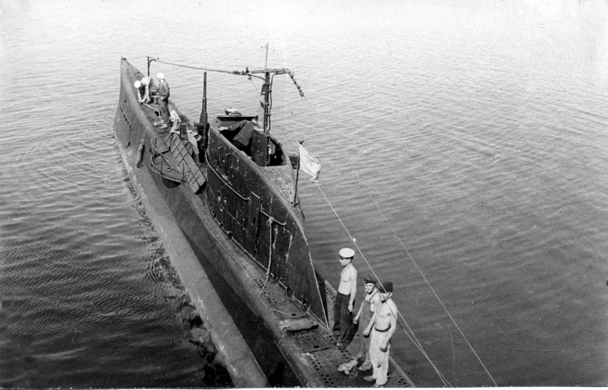 0000000000000000000000000000000 М-55 с ухом