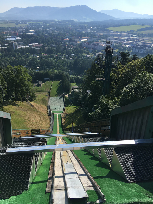 24CCC053-6FE0-4A0F-9E3A-B60DD2662F17