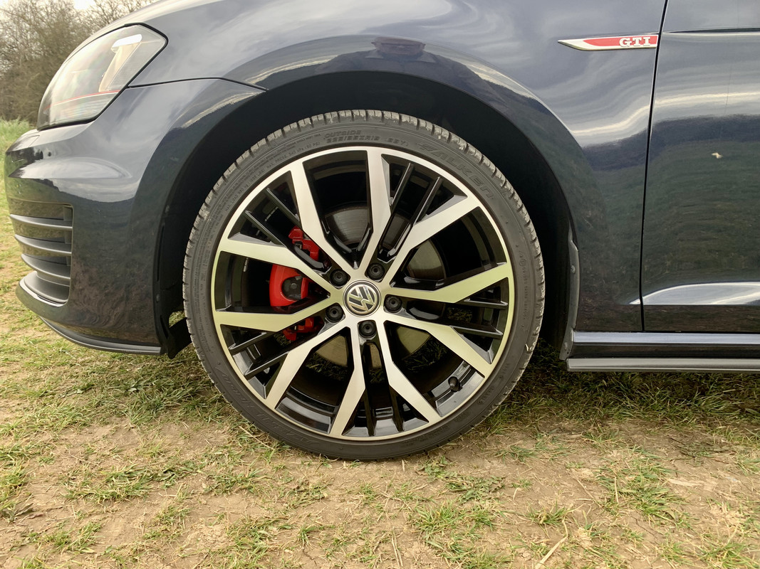 92EA183A-E51E-4440-ADE1-91E485D18EDB