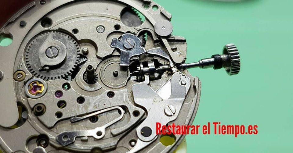 SEIKO 5 durante la restauración 5