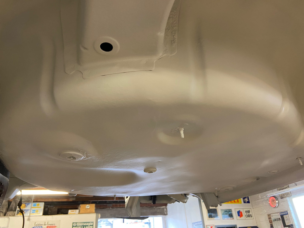 3A10ACE0-8B8D-41B2-BCC7-A96C6D57663E