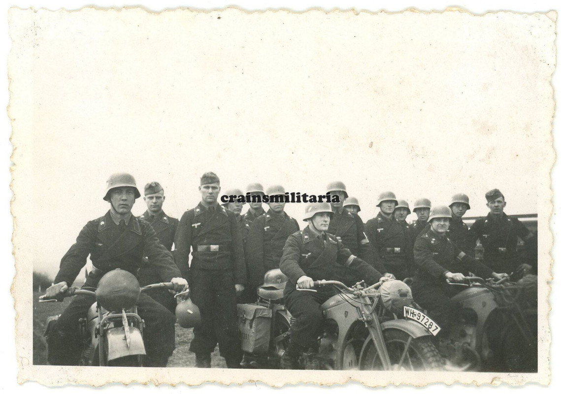 Orig. Foto Zündapp Kradmelder Motorrad Panzermann Pz.Rgt.7 in Lager OHRDRUF 1937