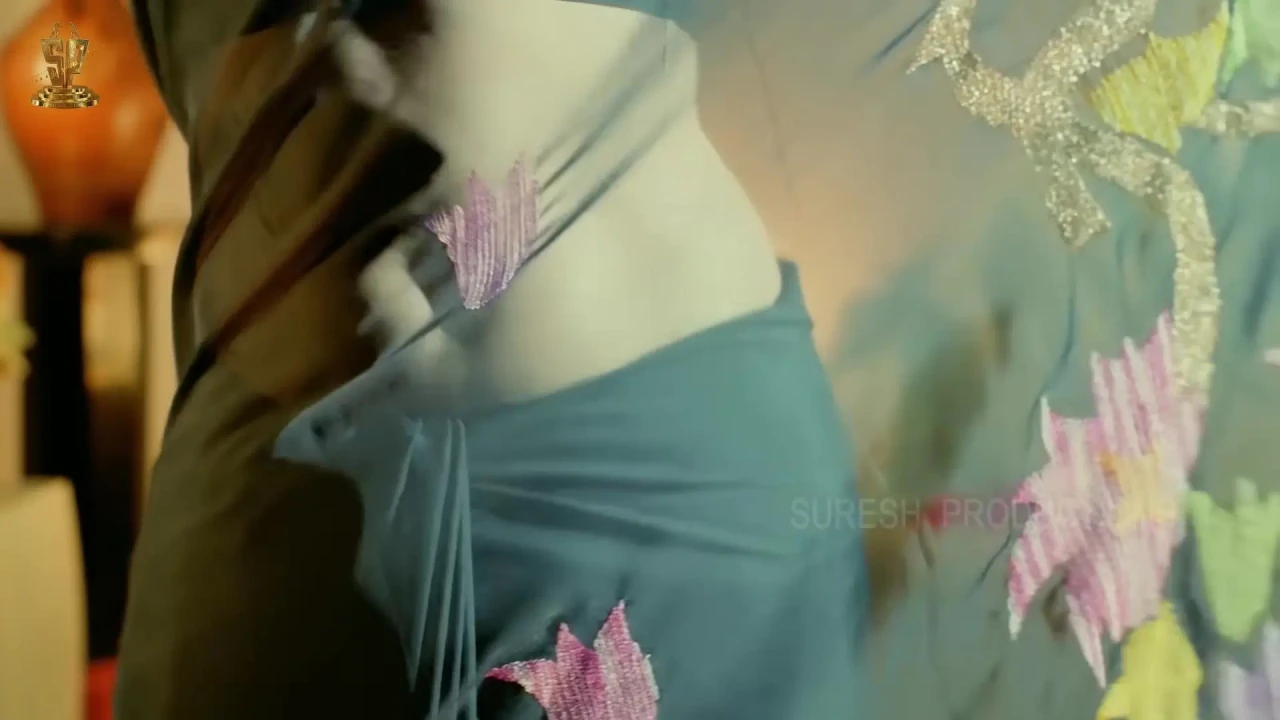 [Image: navelbehindsaree.webp]