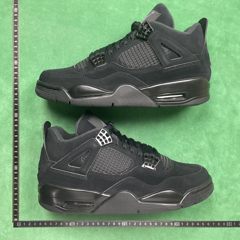 Air Jordan 4
