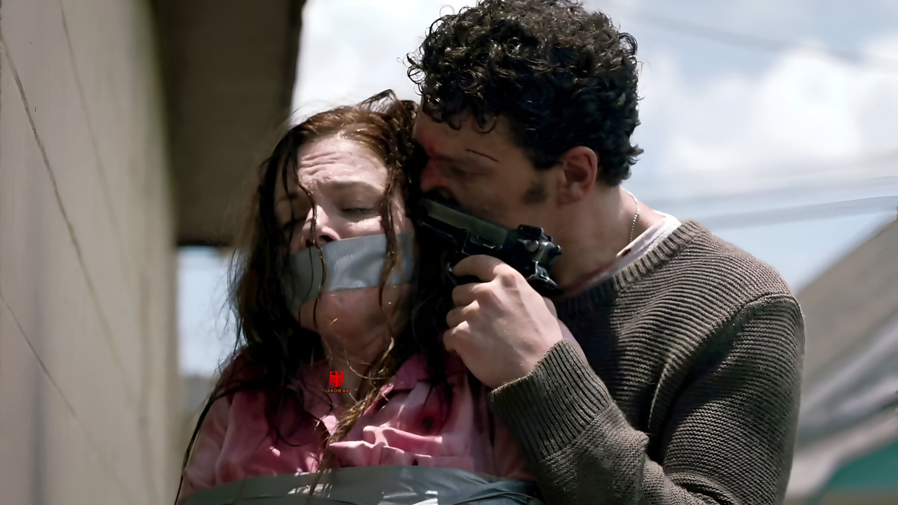 Claire Bronson 30 - Mr. Mercedes S03E10