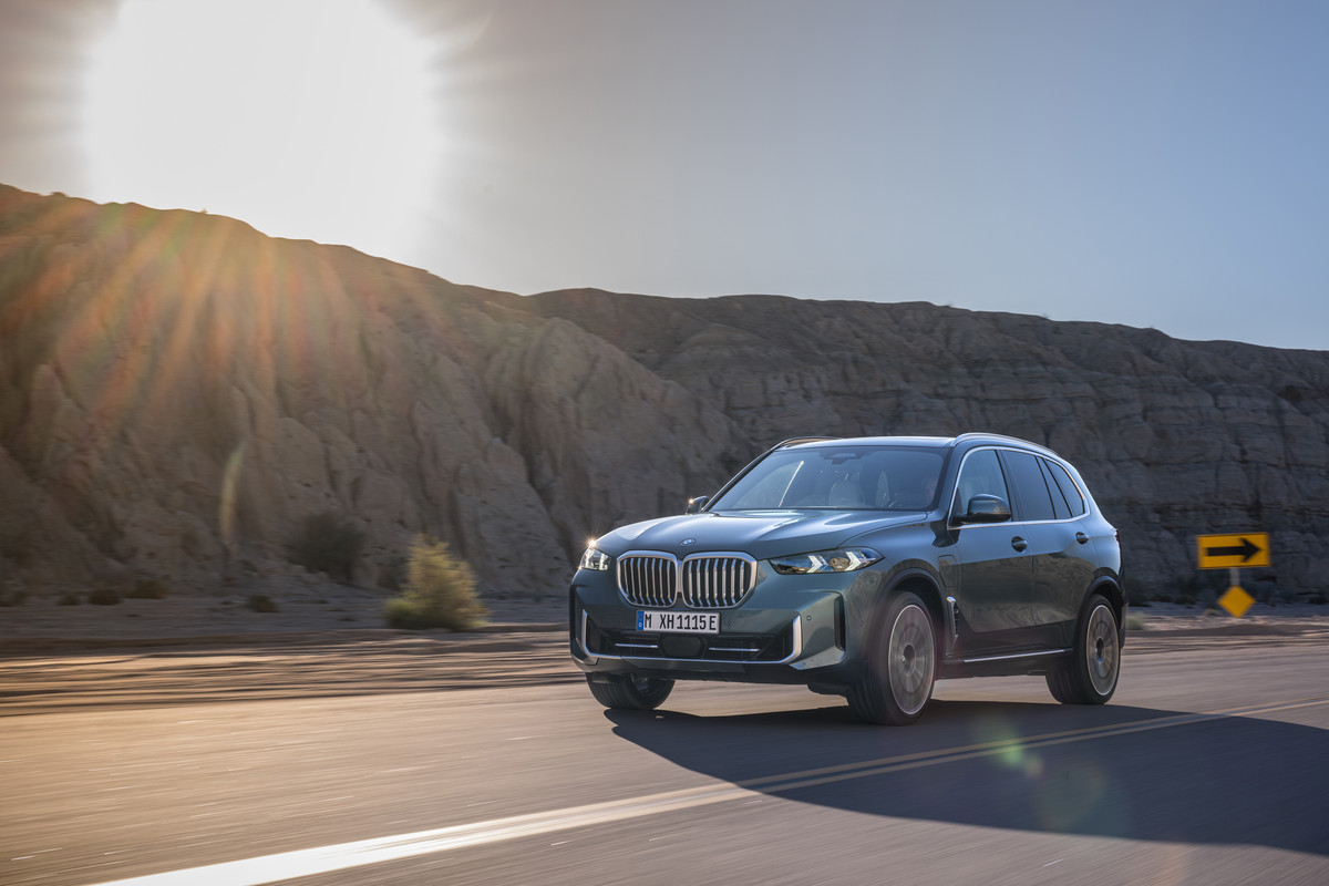 P90489759_highRes_the-new-bmw-x5-xdriv