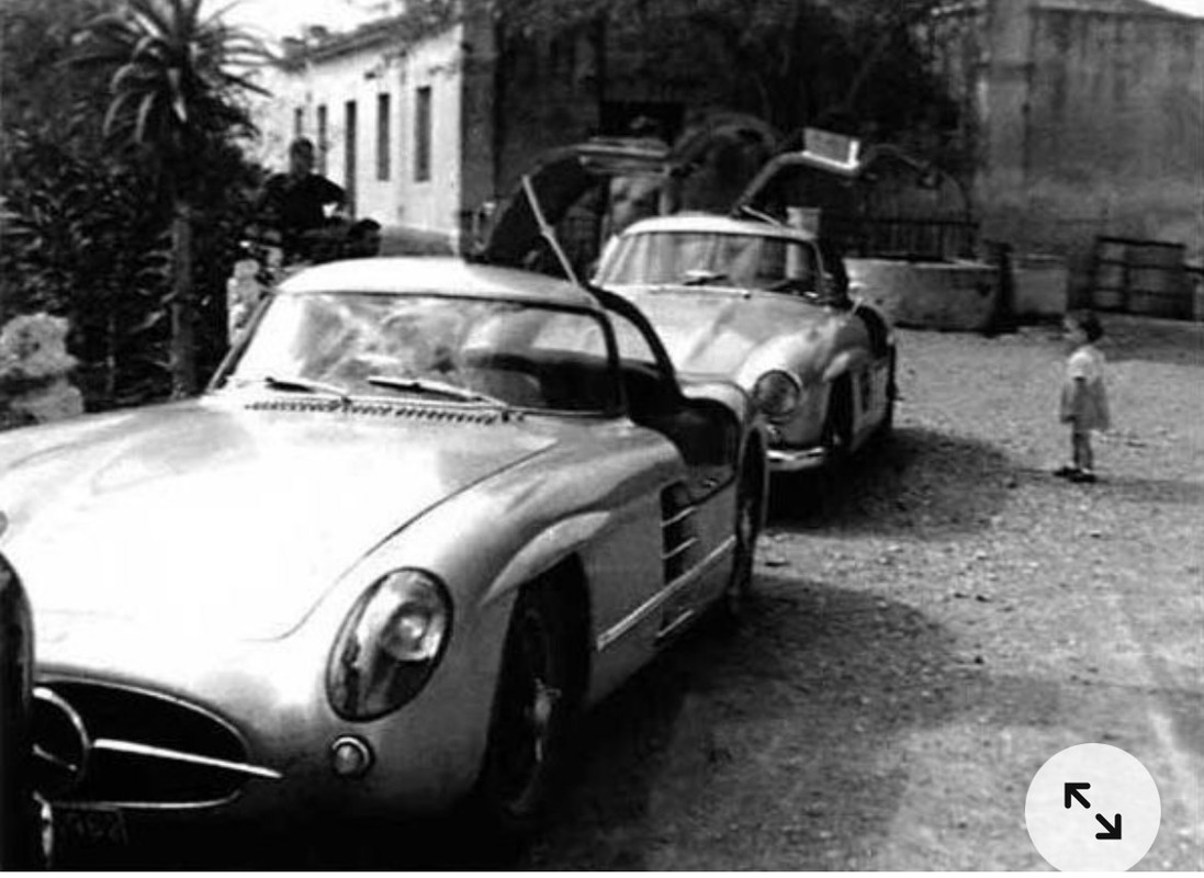 MERCEDES-300-SLR-COUPE-AT-55-TARGA-2.jpg