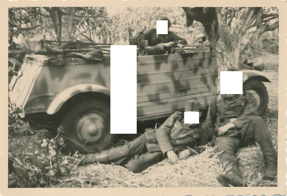 deutscher PKW VW Kübelwagen Tarnanstrich