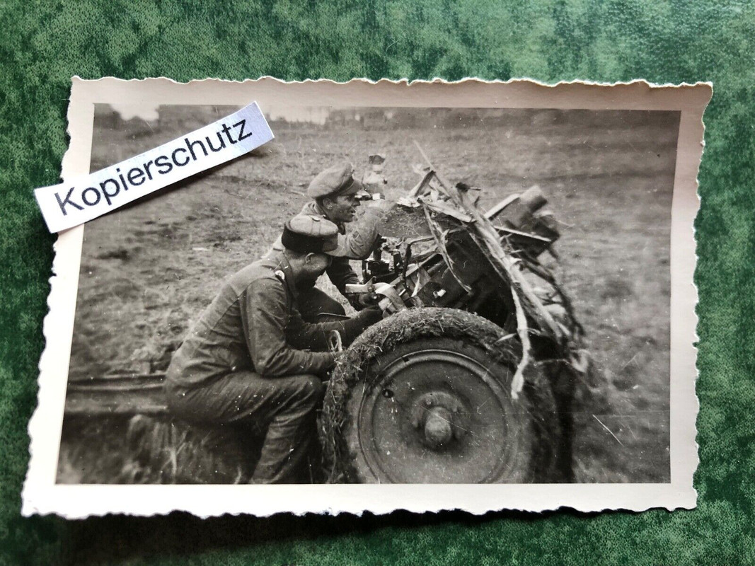 Altes Foto-Soldaten-Geschütz-WW2