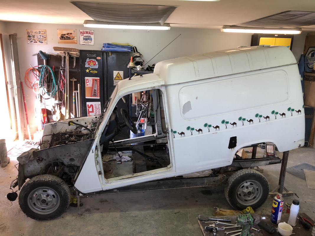 DB0B5B17-7856-4726-992B-18027385D1D3