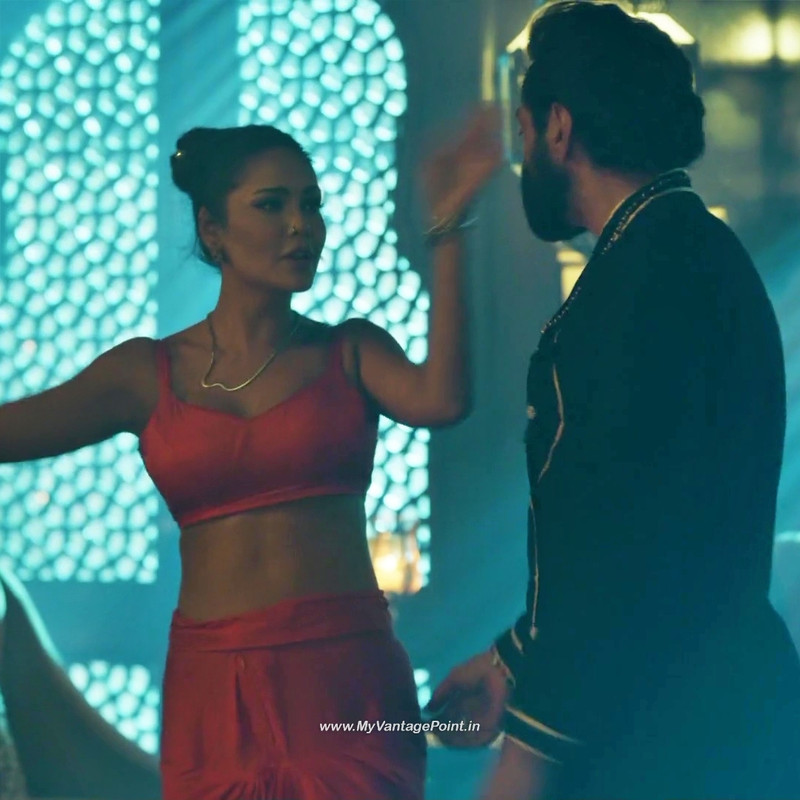 27Esha Gupta Hot in Aashram Web Series