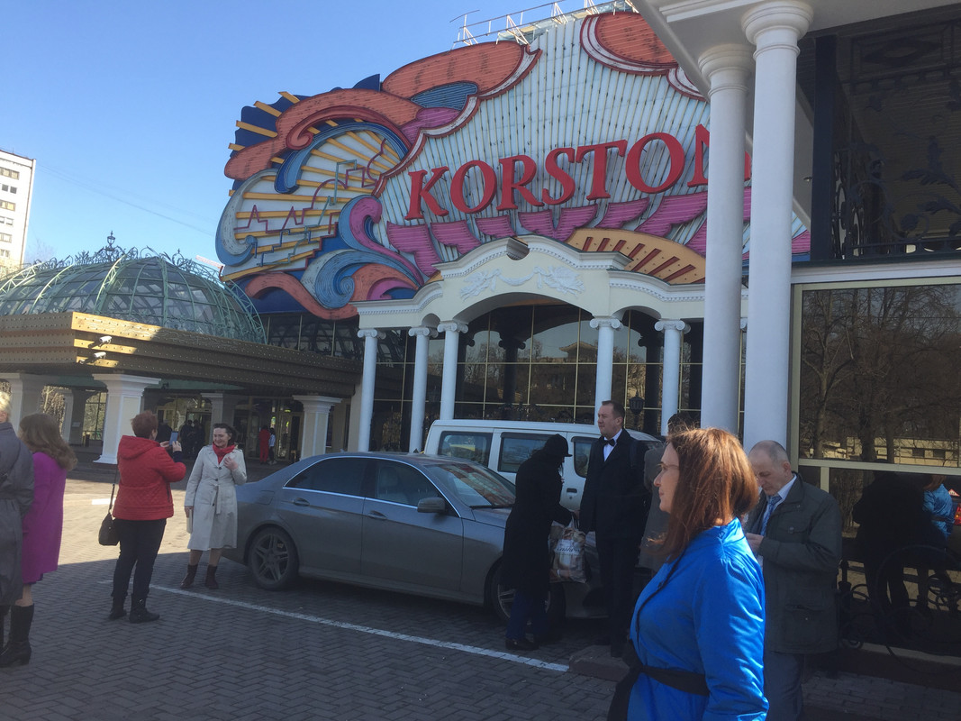 DB2A42E4-C6E9-4F1F-9E6C-DFA95961F1D2