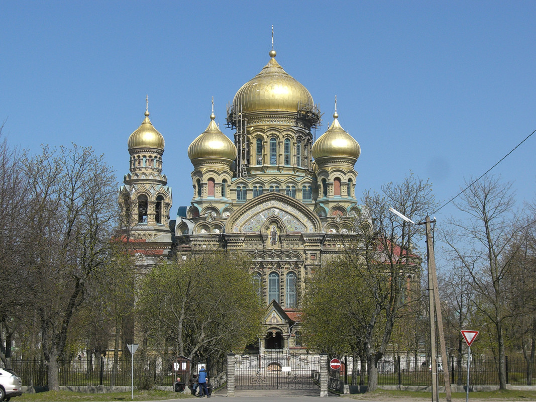 [Obrazek: Karosta-church.jpg]