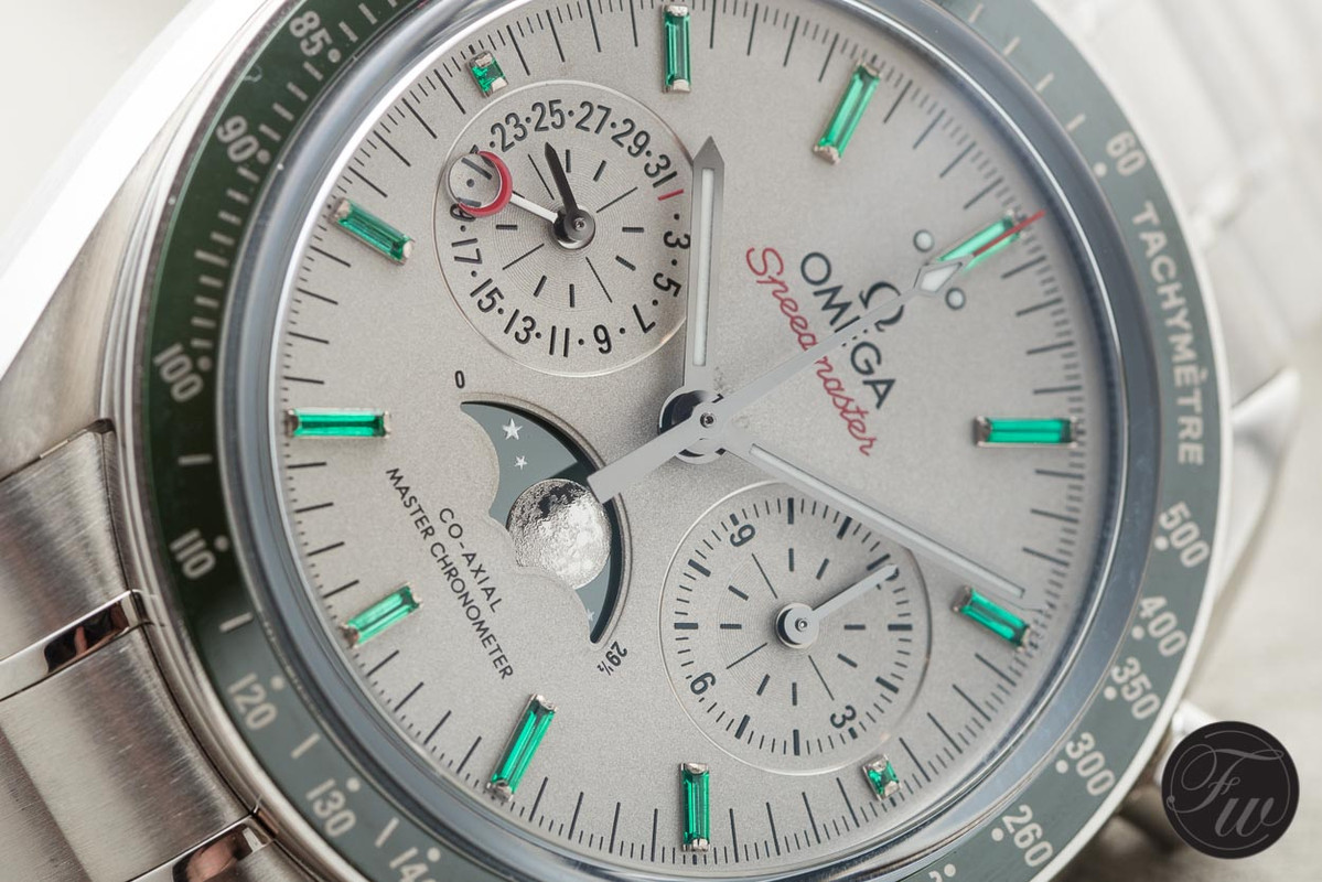 Omega-Speedmaster-Platinum.008