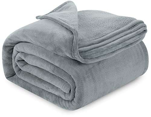 Amazon: Manta King Size de forro polar Utopia Bedding. Para el frio.